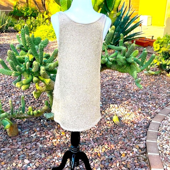 MATTY M DRESSY TOP - Picture 3 of 4